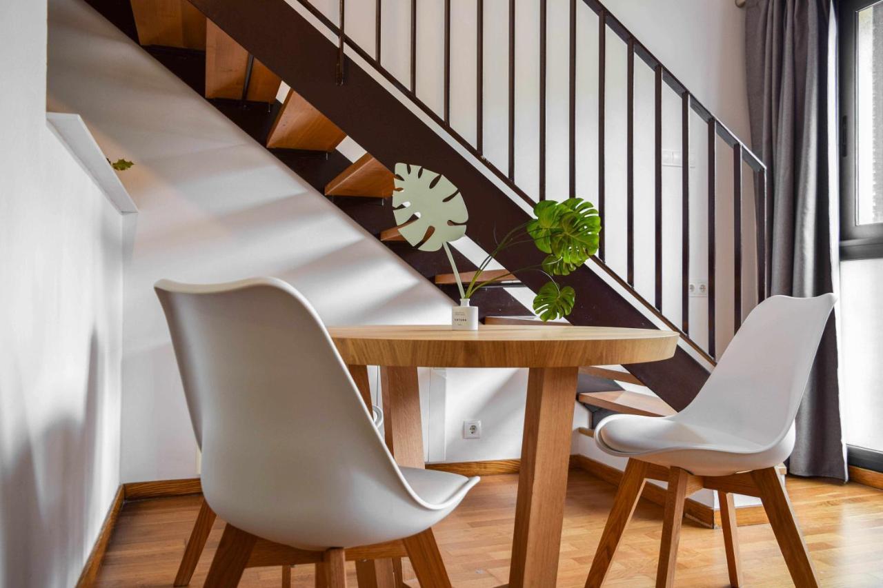 Loft Besalu Alojamiento Centrico Y Acogedor エクステリア 写真